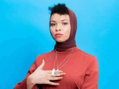 Star Trek X RockLove Vulcan Mind Meld 2-Necklace Set -T-shirt Store RL VULNEC LIFESTYLE 4