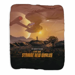 Star Trek: Strange New Worlds Key Art Sherpa Blanket -T-shirt Store ST SNW Key Art 100206 50x60 MF