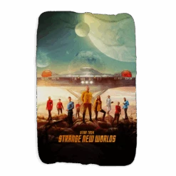 Star Trek: Strange New Worlds Landing Party Key Art Sherpa Blanket -T-shirt Store ST SNW LPKEY ART 63 100206 37x57 MF
