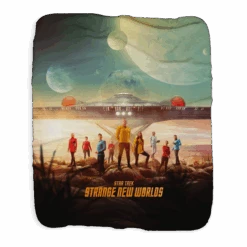 Star Trek: Strange New Worlds Landing Party Key Art Sherpa Blanket -T-shirt Store ST SNW LPKEY ART 63 100206 50x60 MF