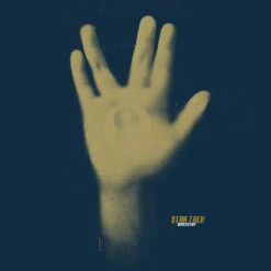 Star Trek: Discovery Vulcan Salute Sherpa Blanket -T-shirt Store STD Salute Sherpa2