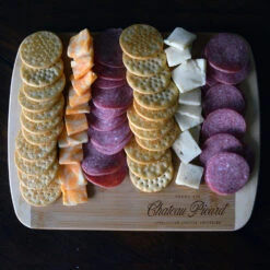 Star Trek: Picard Chateau Picard Cutting Board -T-shirt Store StarTrek Picard Home Wine LT 1